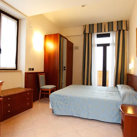 Garda Family House Ξενοδοχείο Castelletto Di Brenzone