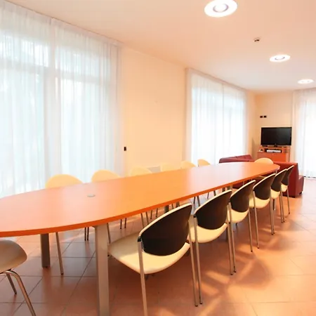 Ξενοδοχείο Garda Family House 2*