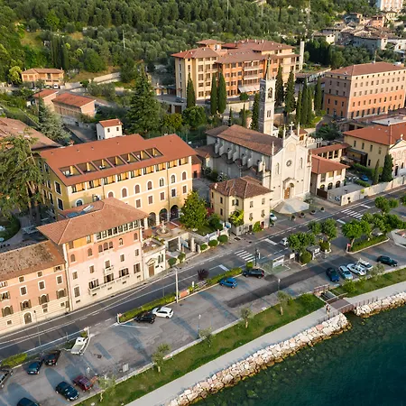 Ξενοδοχείο Garda Family House Castelletto Di Brenzone