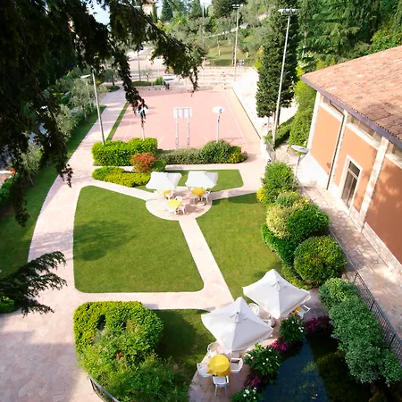 Ξενοδοχείο Garda Family House 2*